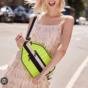 THINK ROYLN Neon Yellow Crossbody Pickleball Bag NWOT-New